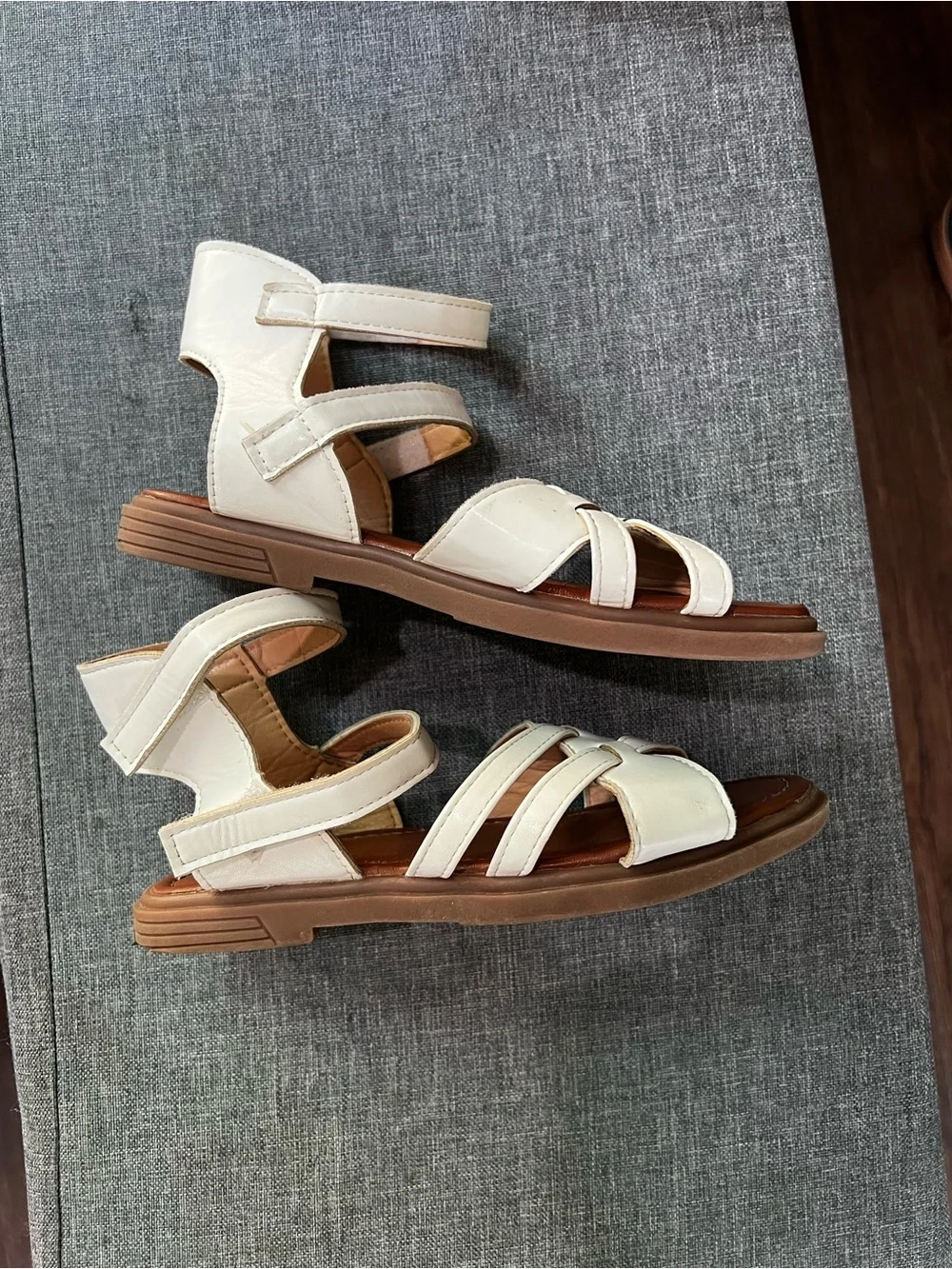 Girls Velcro white strappy sandals